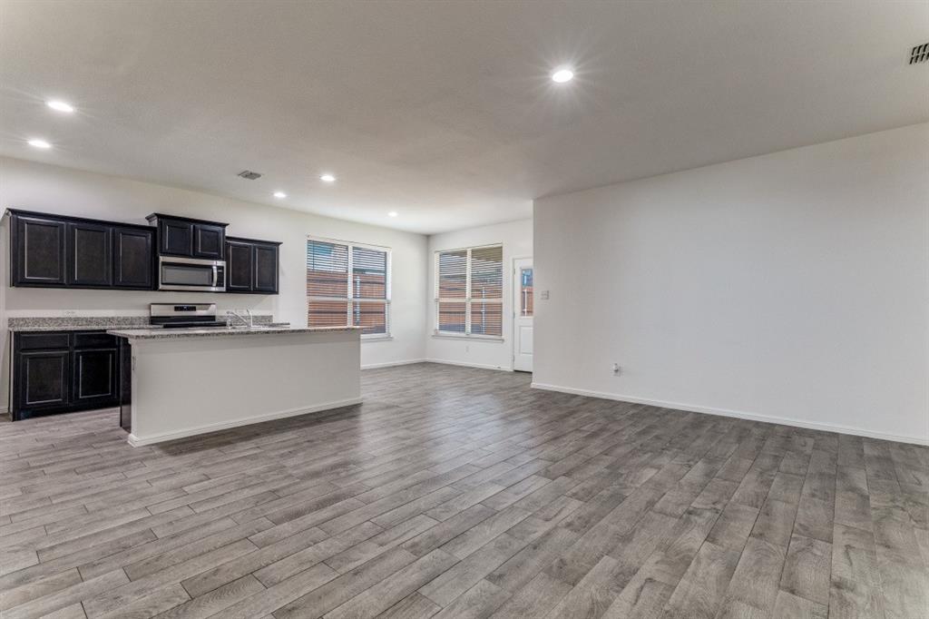 CHAPEL CREEK - Residential Lease