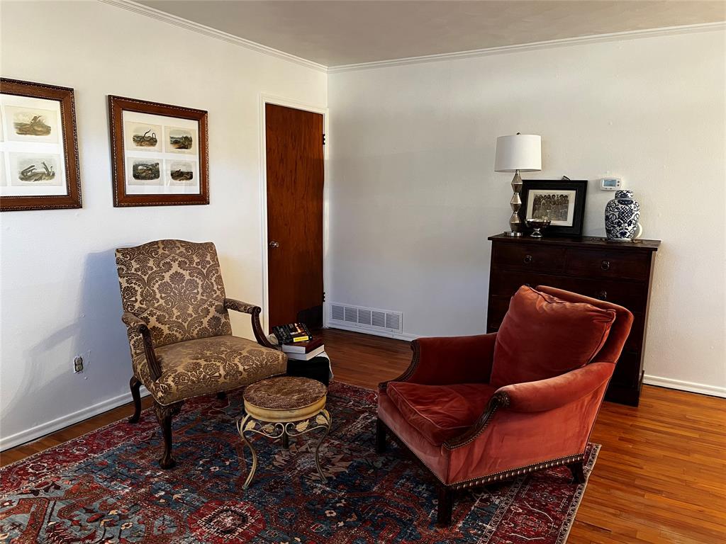 329 N Brighton Avenue