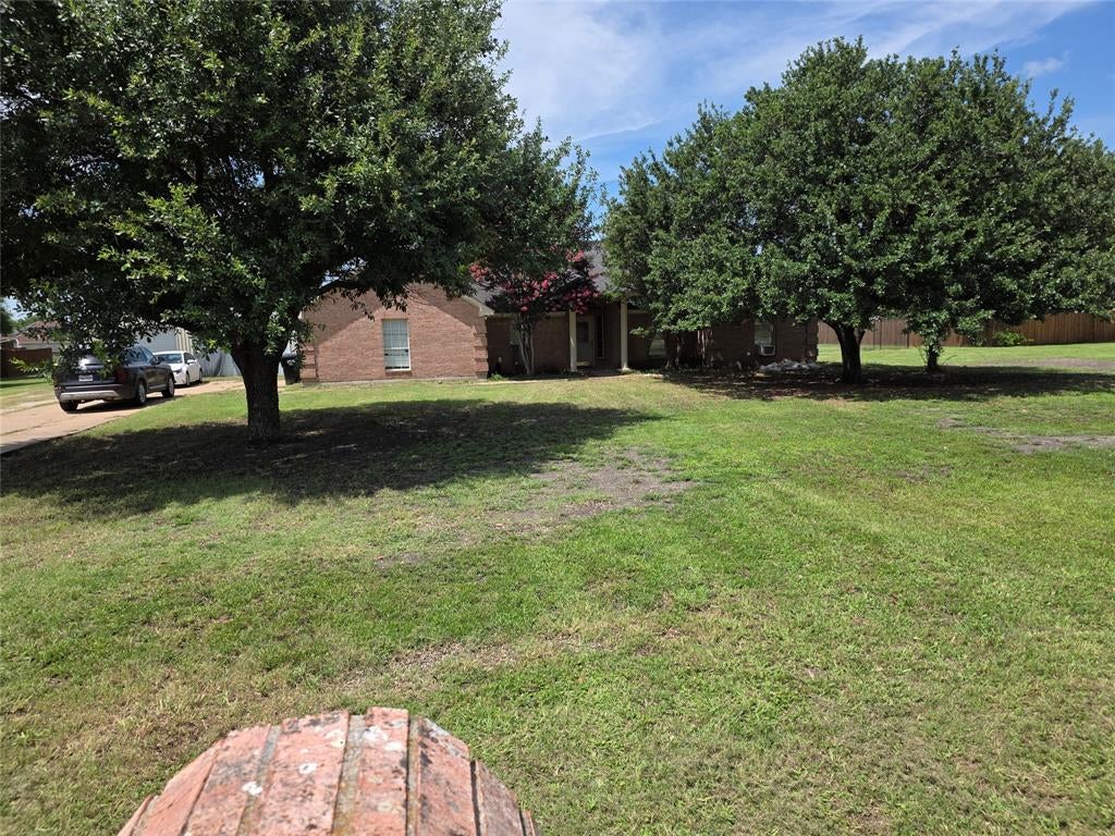 610 Cross Fence Drive