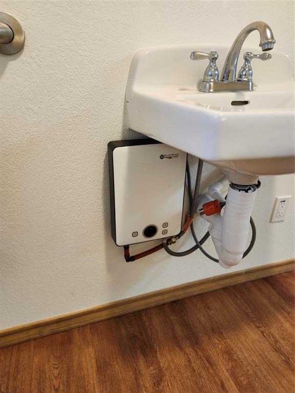 Wilsons First Addition - Commercial Sale