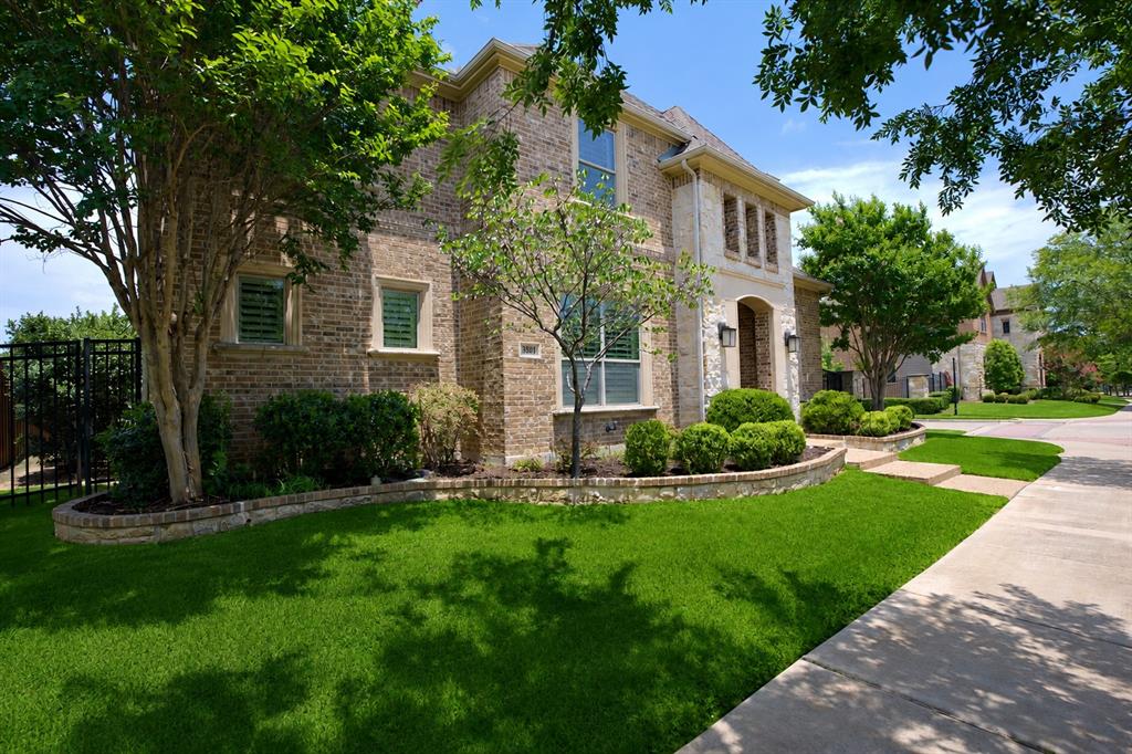 3801 Plum Vista Place
