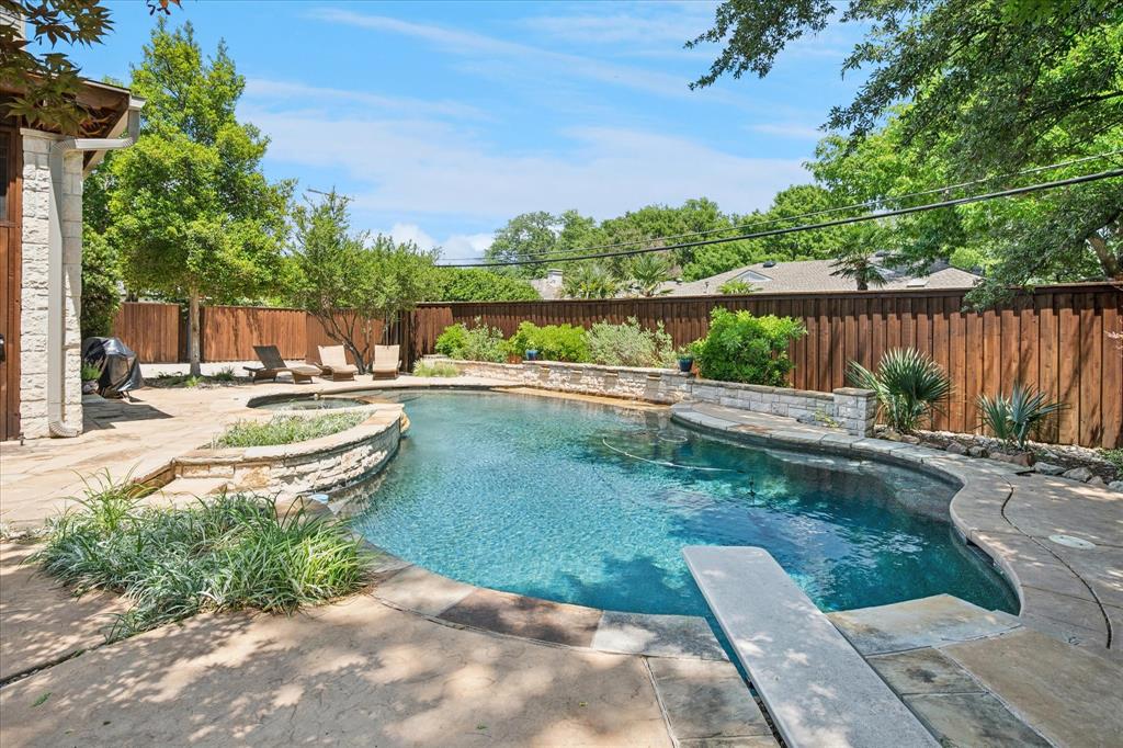 Forestcrest Estates - Residential