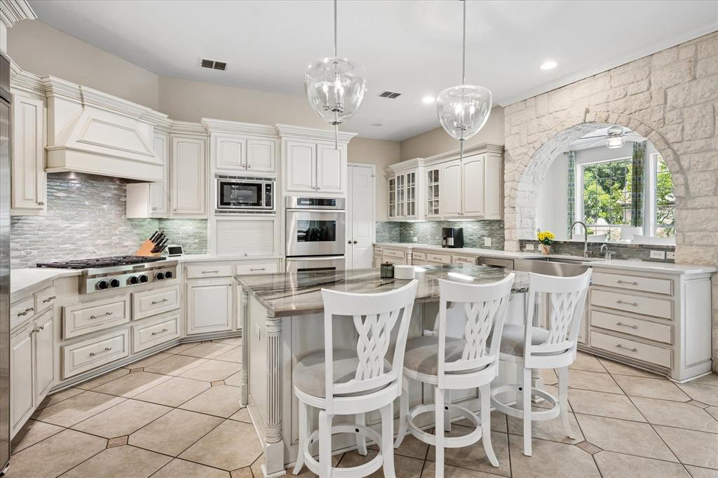 12034 Drujon Lane