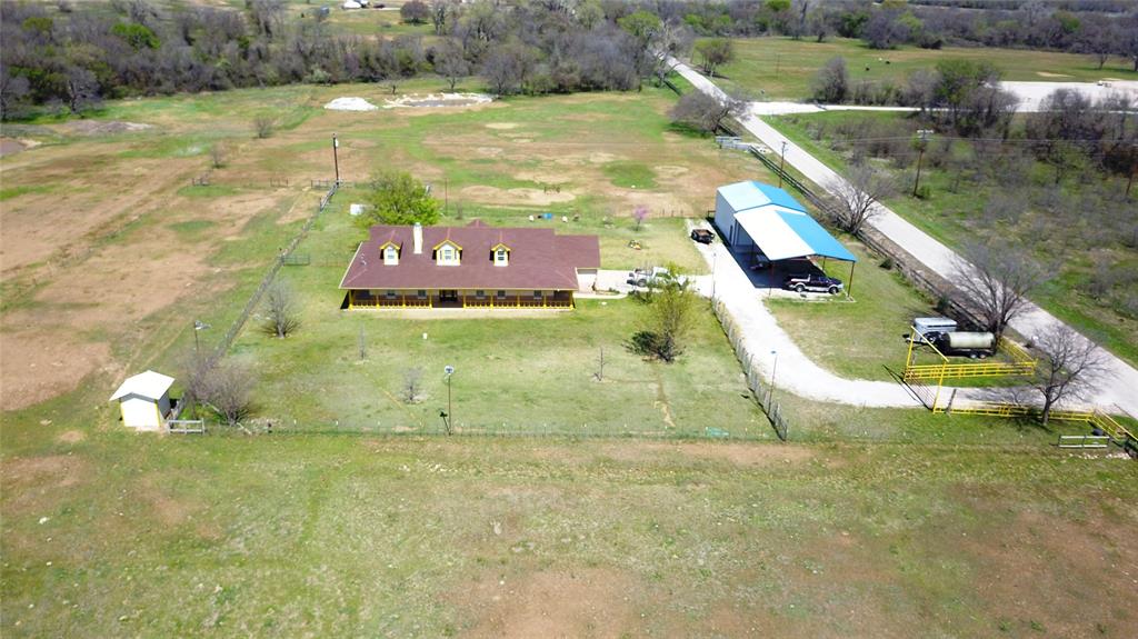 884 County Road 3555