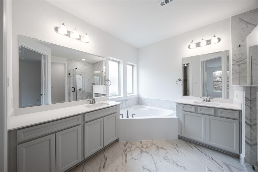 Heath Golf & Yacht Club - Residential