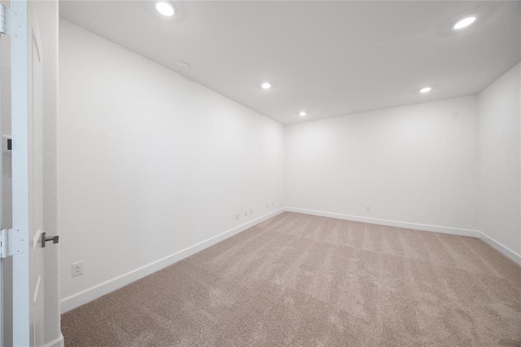 Heath Golf & Yacht Club - Residential