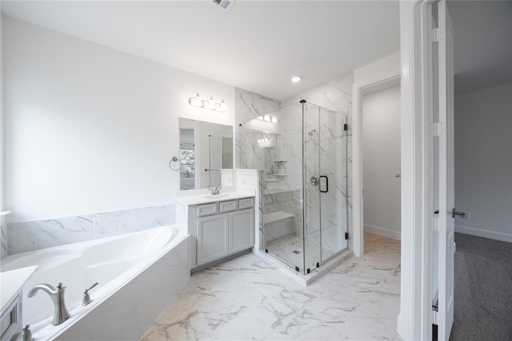 Heath Golf & Yacht Club - Residential