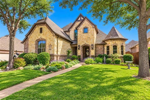 Photo of 6620 Cedar Grove Drive, North Richland Hills, TX 76182 (MLS # 21410388)