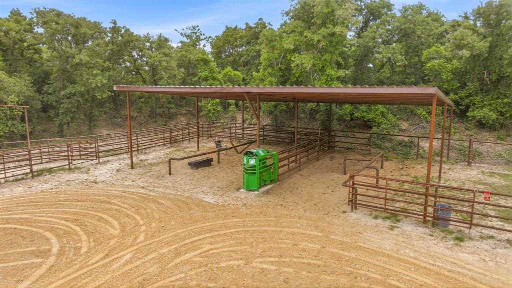00 - Farm