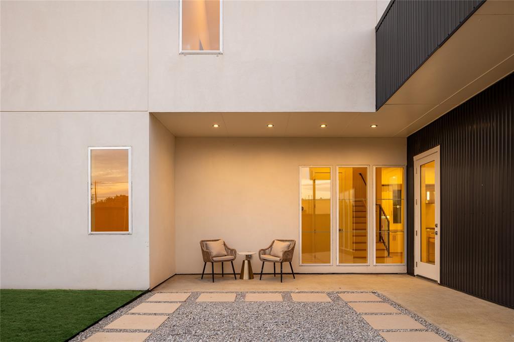 Reuss & Wheeler - Residential