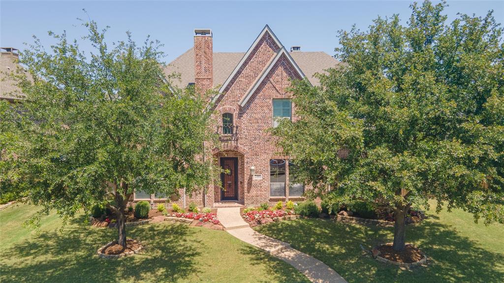 2662 Sharlis Drive