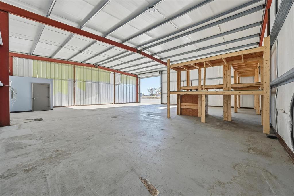 G Carpenter - Commercial Lease