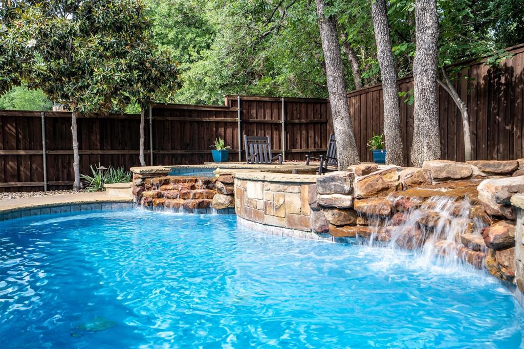 4349 Crestwood Court