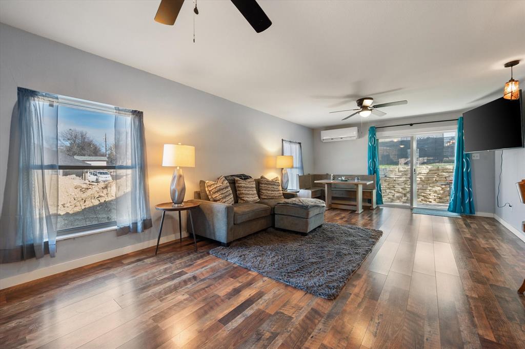 Western Hills Harbor - Residential