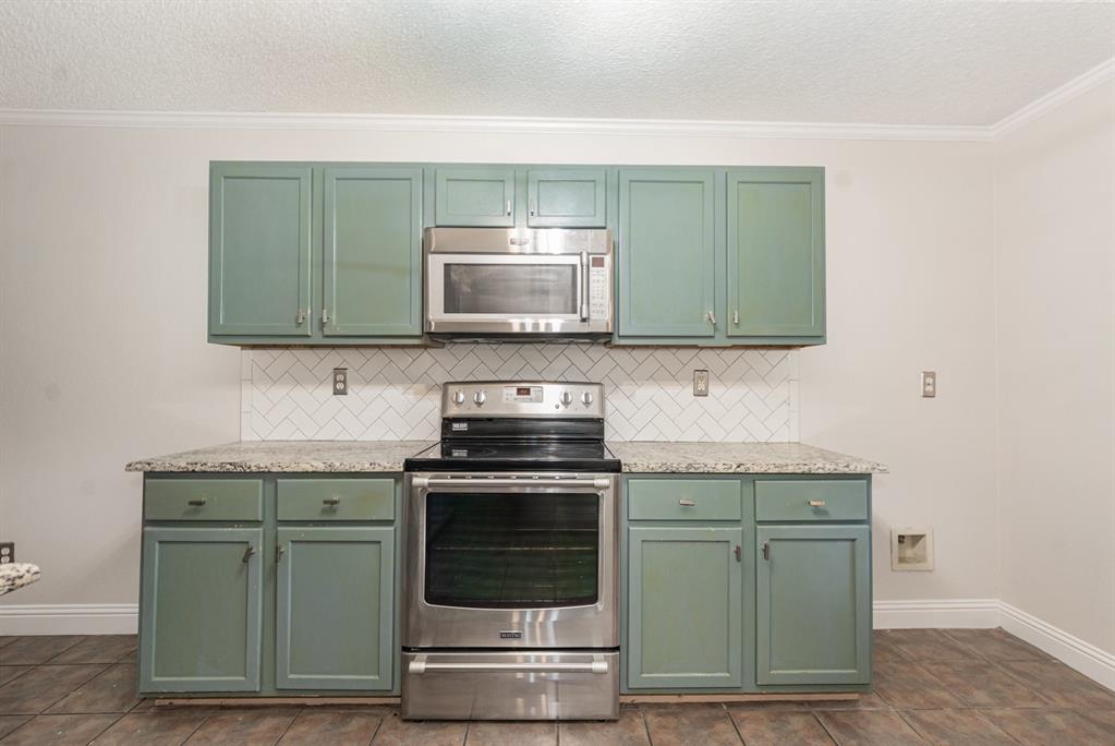 1500 Leeward Lane