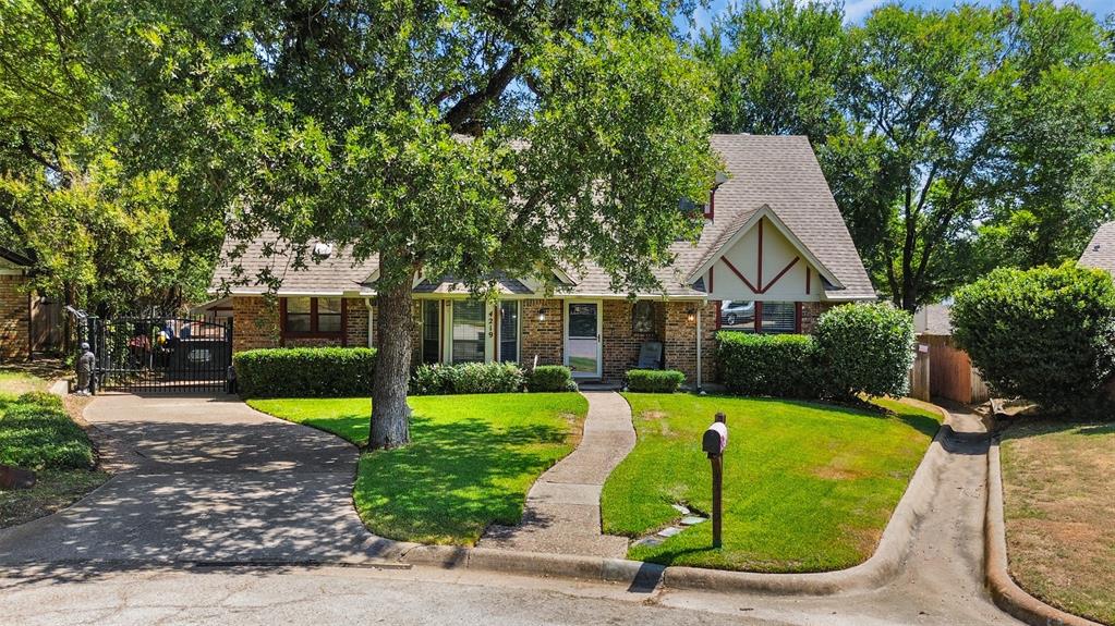 4219 Pleasant Oaks Court