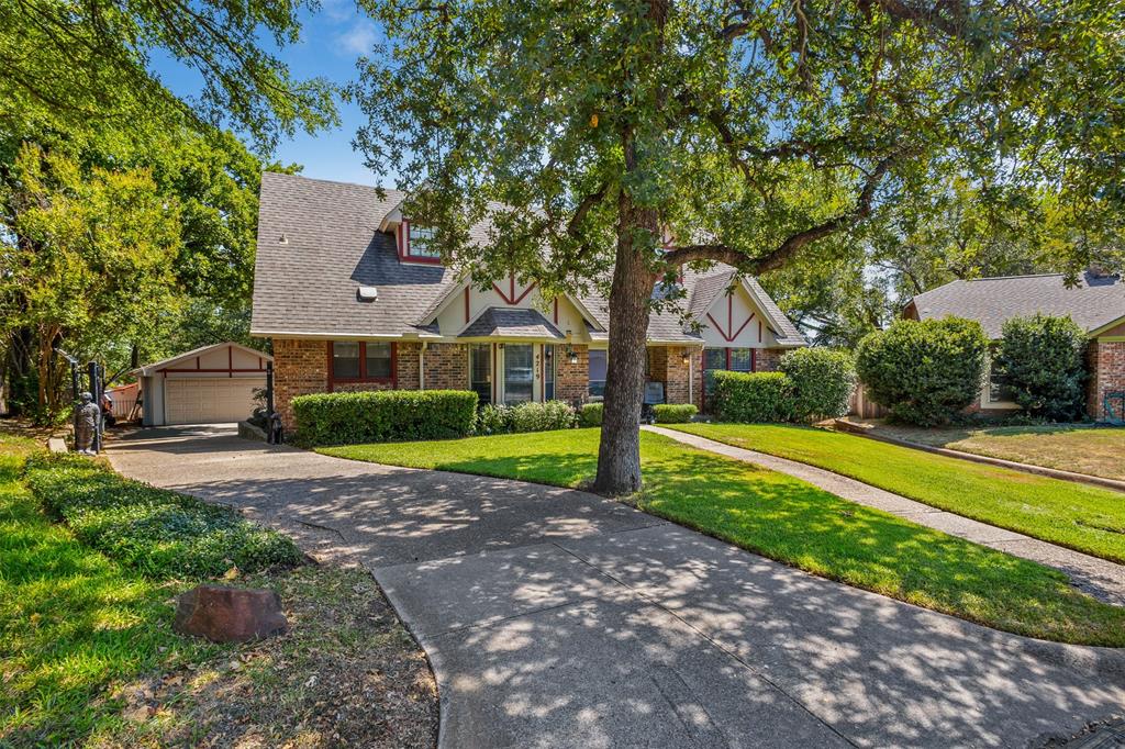 4219 Pleasant Oaks Court