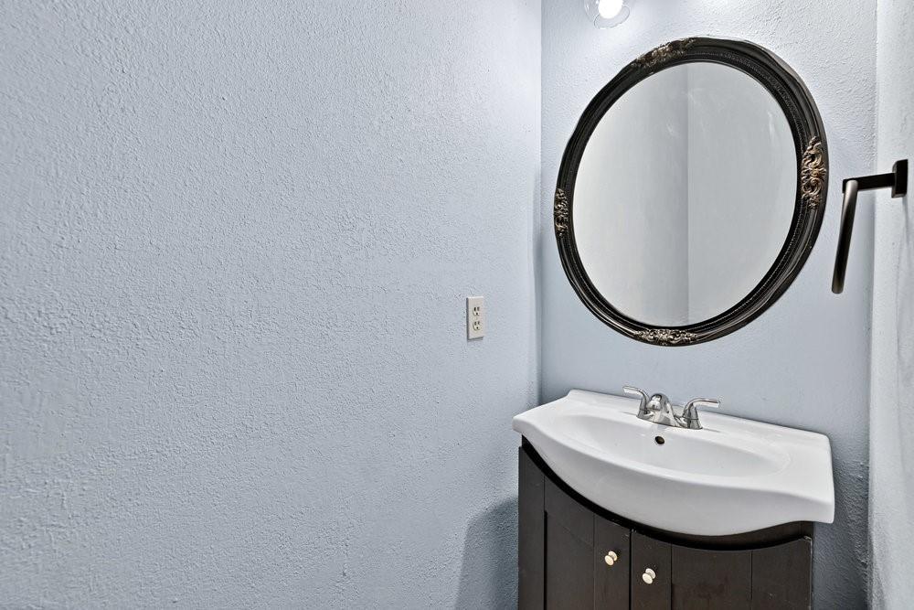 Murphy J R Add - Residential Lease