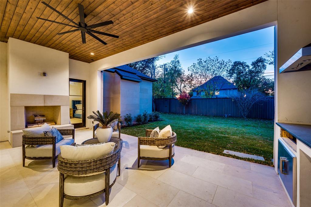 Cresthaven Place Add - Residential