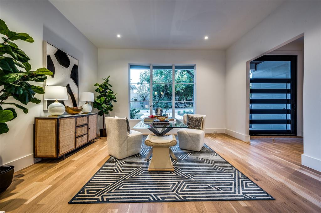 Cresthaven Place Add - Residential