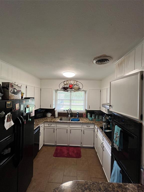 1009 Brenda Circle