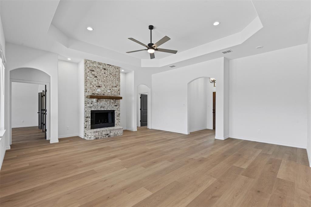 1255 Peninsula Drive