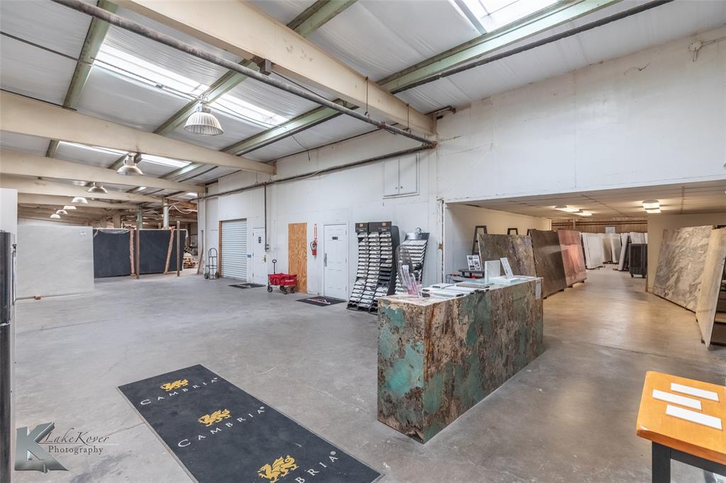 North Indust District - Commercial Sale