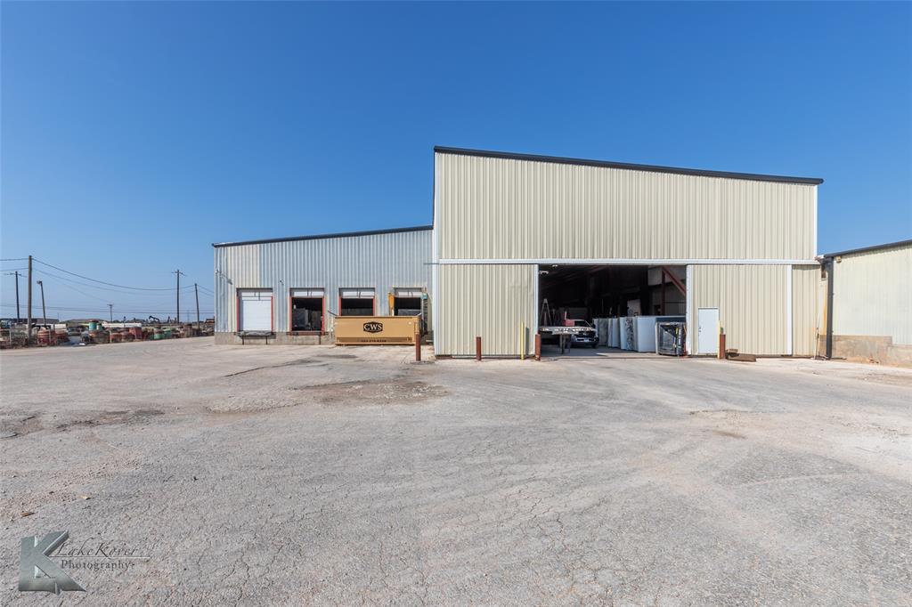 North Indust District - Commercial Sale
