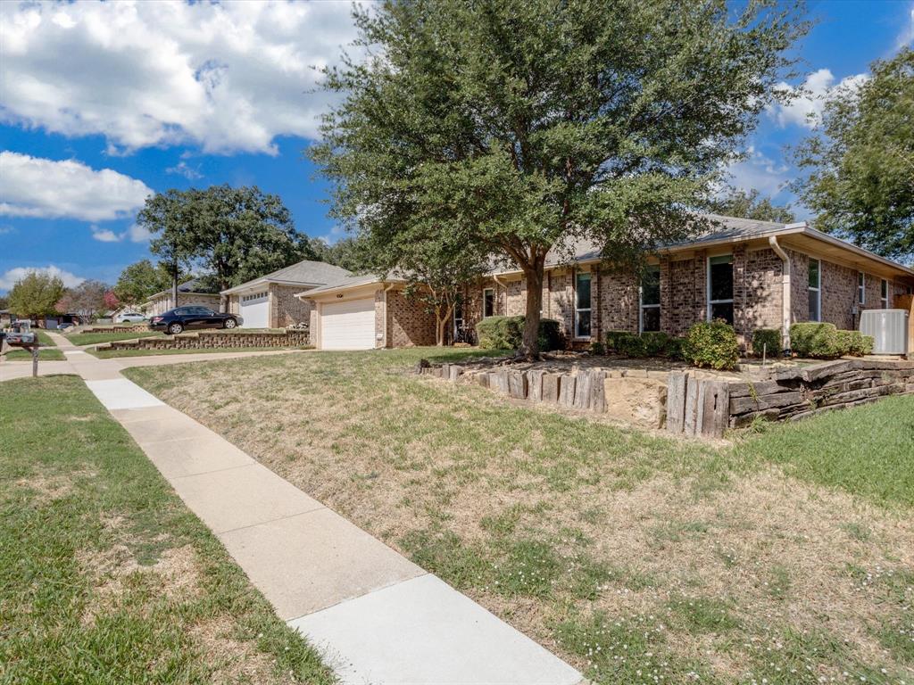 904 Forest Trail Court