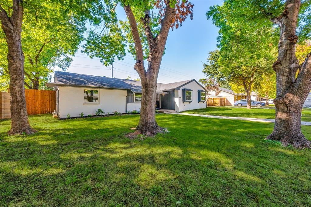10435 Cromwell Drive
