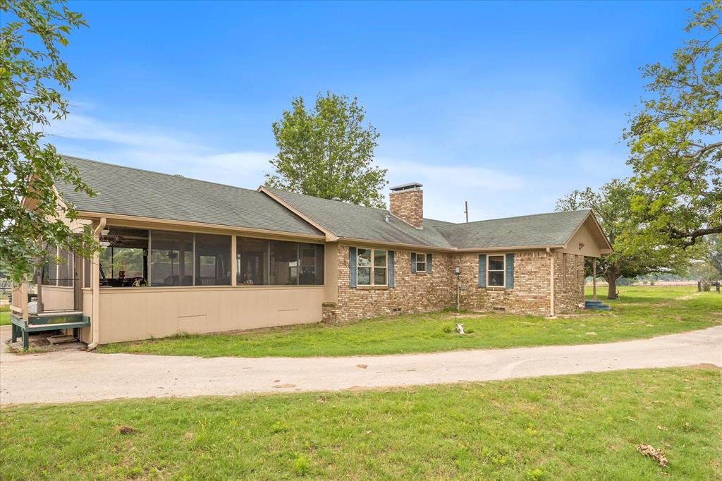 529 An County Road 2304