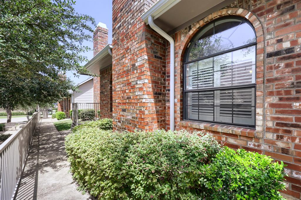 2800 Keller Springs Road 4C
