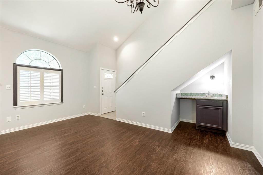 2800 Keller Springs Road 4C