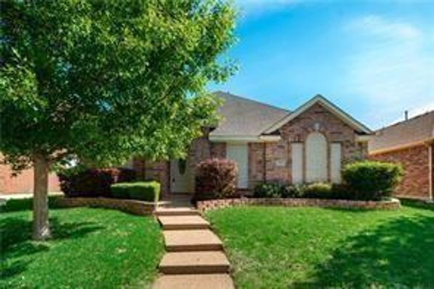 Single story home with easy access to 121 Hwy, close to shopping centers and restaurants. This home features granite counter-tops and stainless steel dishwasher in the kitchen. An upgraded master bathroom and mounted TV in the master bedroom.