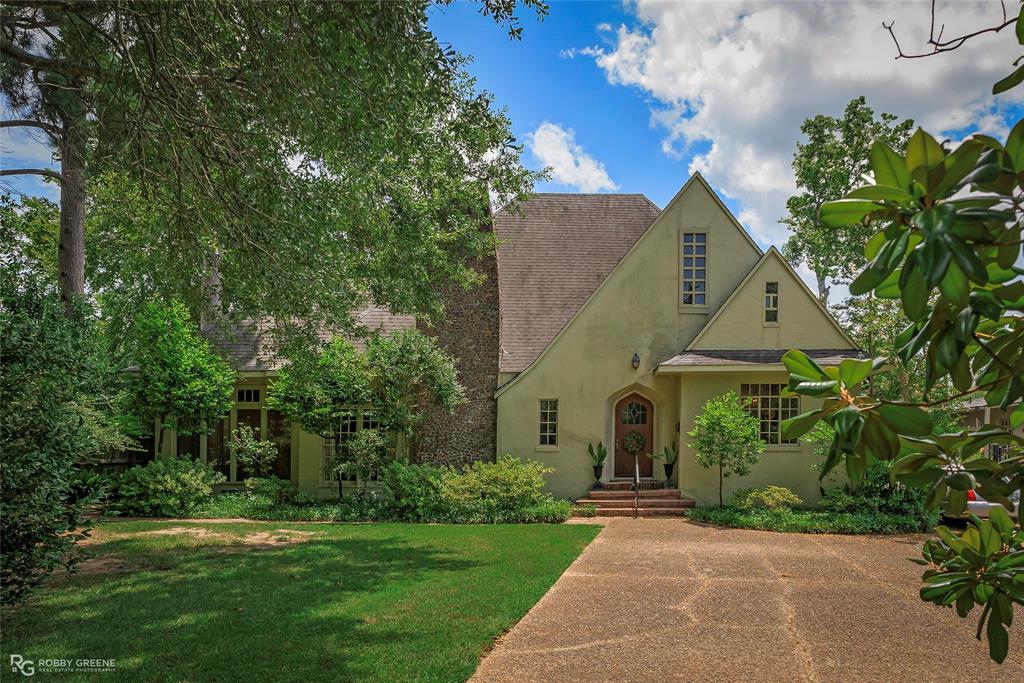 217 Gladstone Boulevard