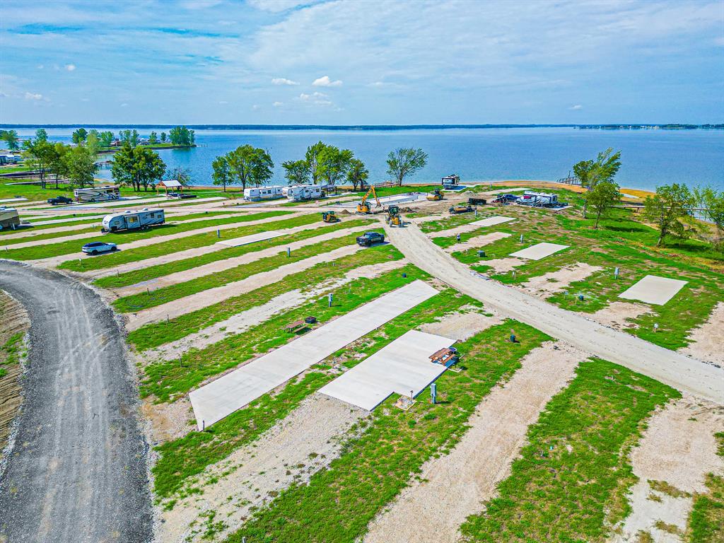 Peninsula Point - Land