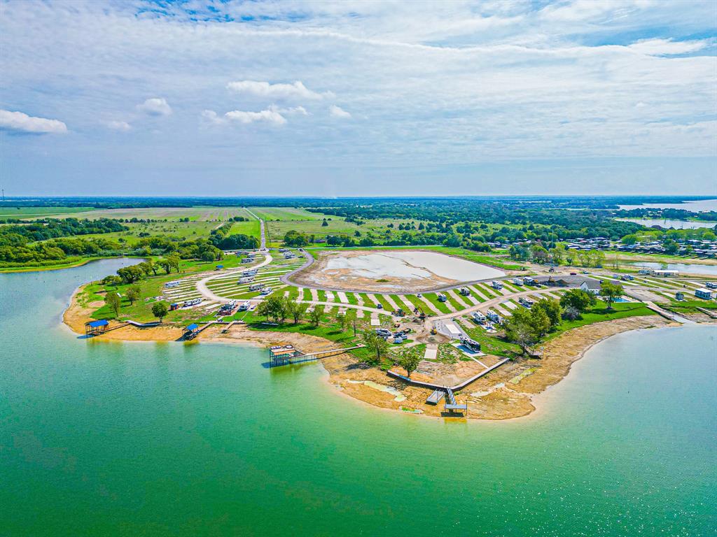 Peninsula Point - Land