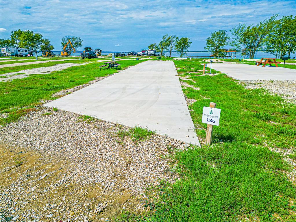 Peninsula Point - Land