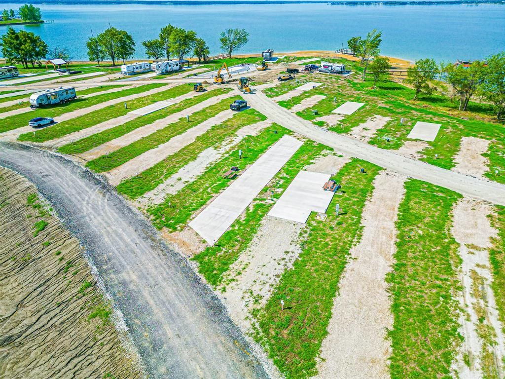 Peninsula Point - Land