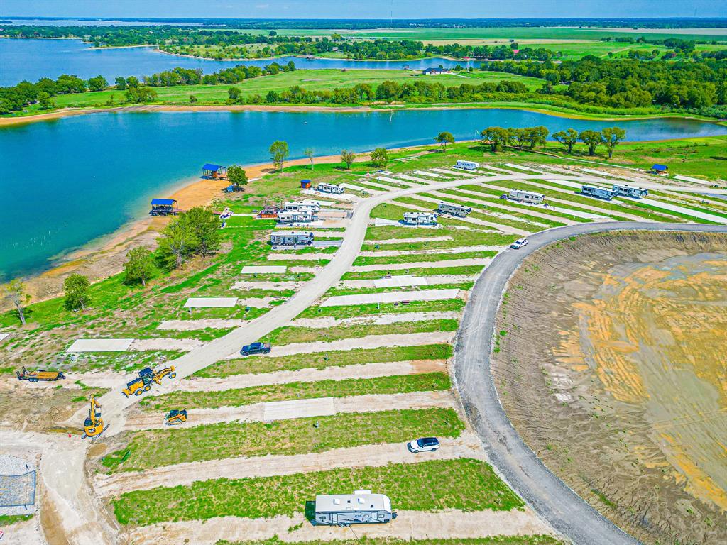 Peninsula Point - Land