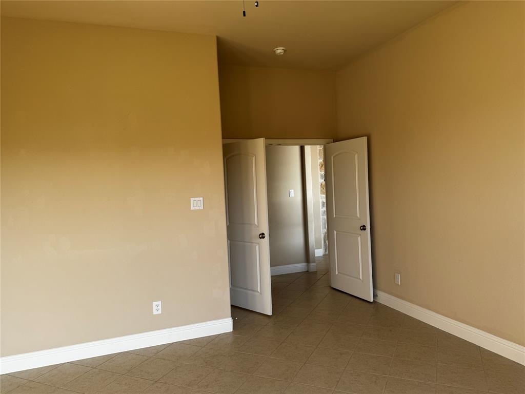 Wellington Manor - Residential Lease