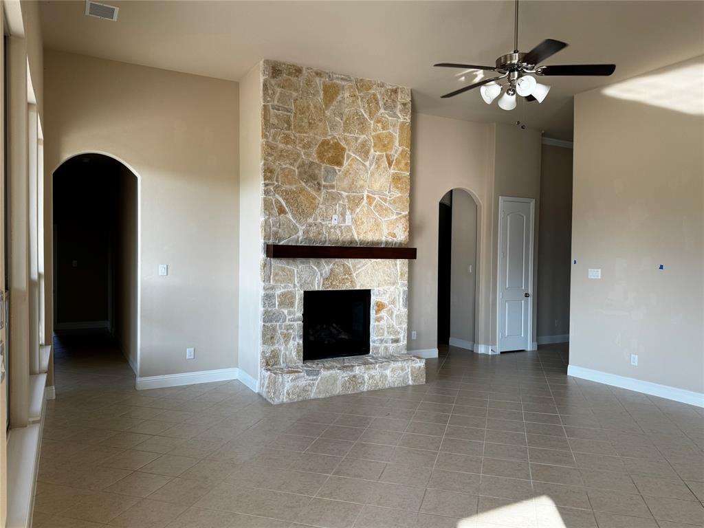 Wellington Manor - Residential Lease