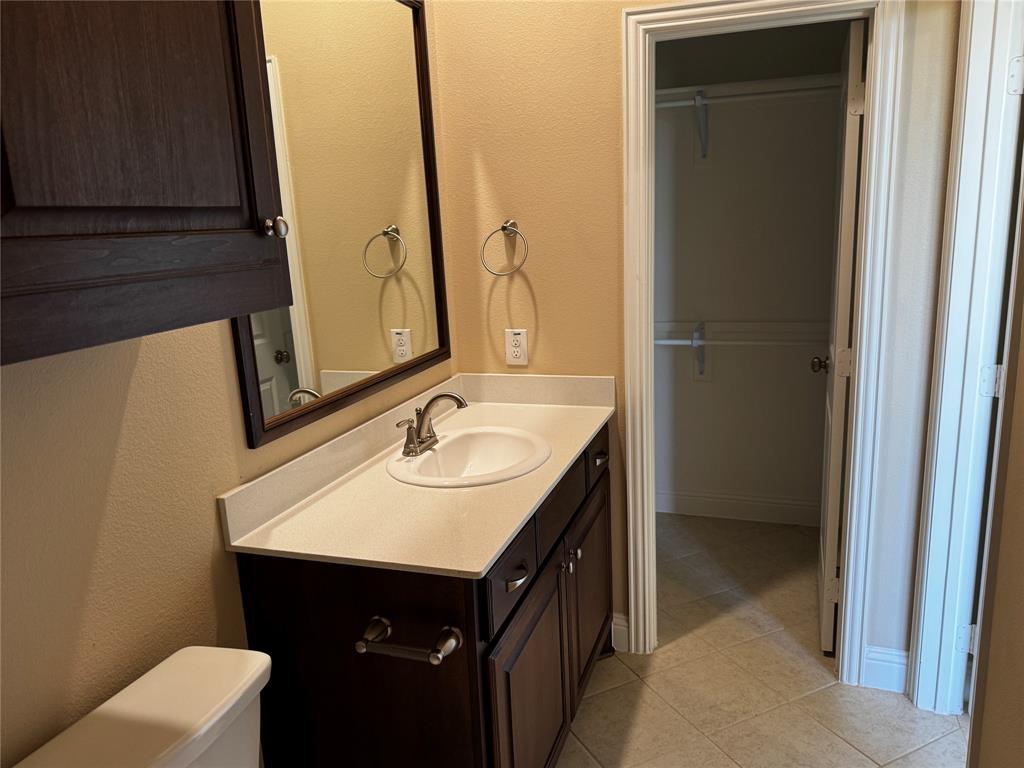 Wellington Manor - Residential Lease