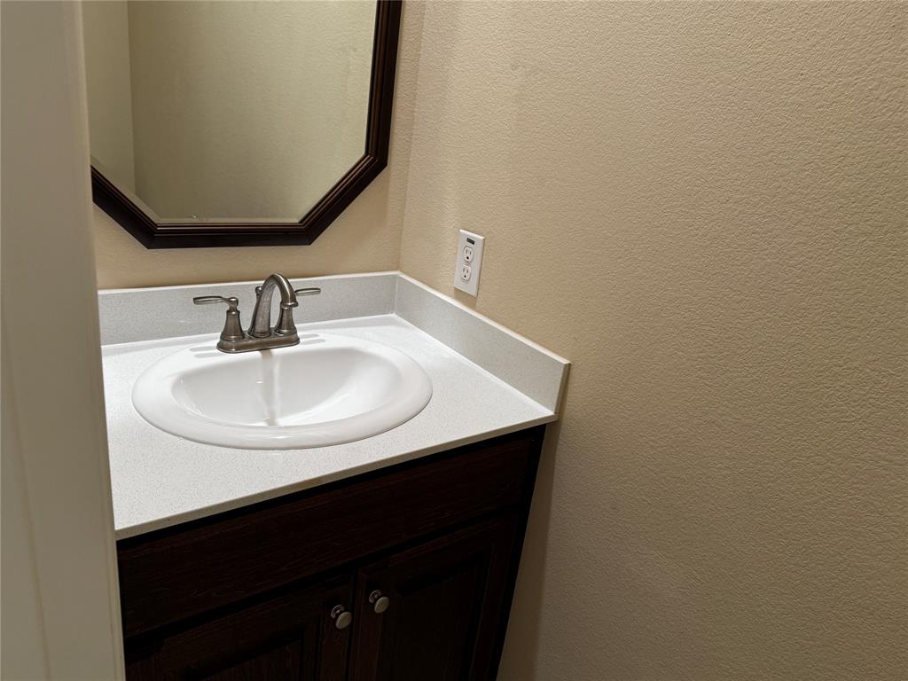 Wellington Manor - Residential Lease