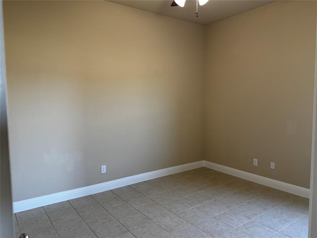 Wellington Manor - Residential Lease