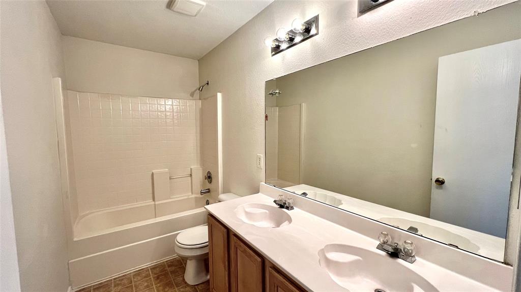 Highlands North Ph 2 - Residential Lease