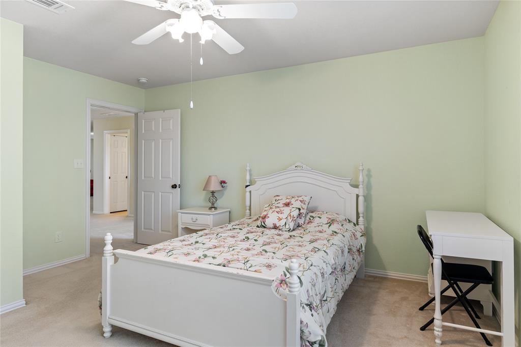 Mountain Valley Lake Tr - Residential