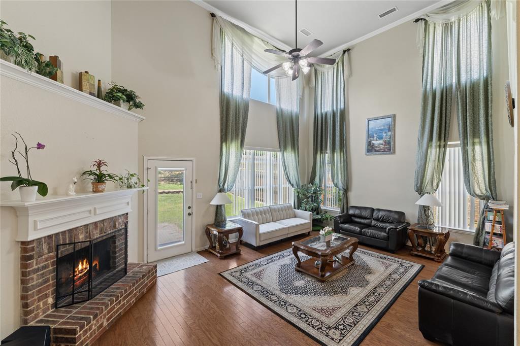 Mountain Valley Lake Tr - Residential