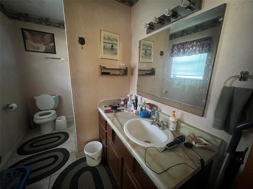 Lake Edge Harbor - Residential