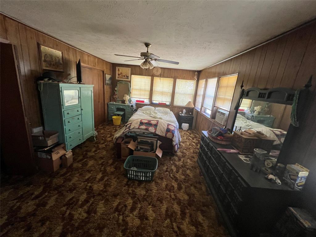 Lake Edge Harbor - Residential